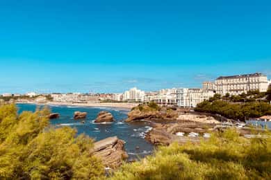 Bilbao: Biarritz, Saint Jean de Luz, and San Sebastian Tour