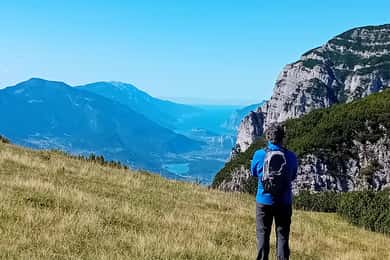 Andalo: Trekking Tour to Paganella's caves & Eagle's Throne