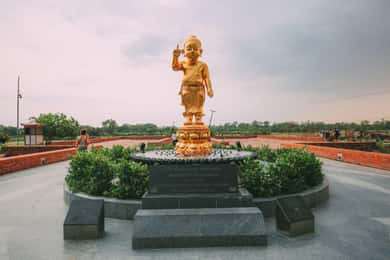 Excursión de 1 día a Lumbini desde Katmandú en avión