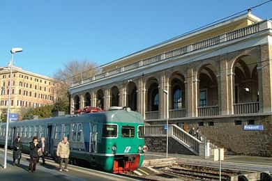 Frascati/Lanuvio/Marino: Train Ticket to/from Rome