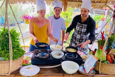 Hoi An: Basket Boat with Lantern-Making & Cooking Class Tour
