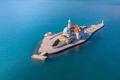 Котор: Экскурсия на скоростном катере в Пераст, Богоматерь в скалах