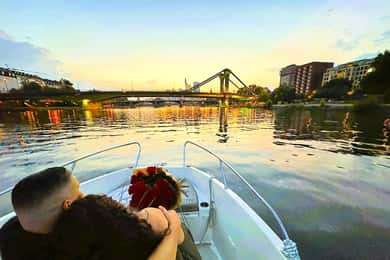 Frankfurt: Passeio de barco romântico particular