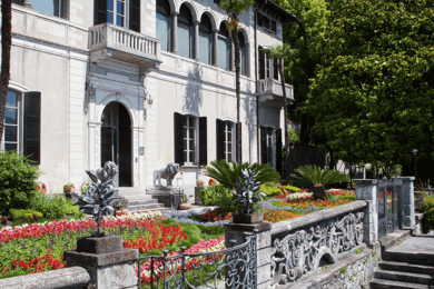 Villa Monastero i Varenna med aperitif