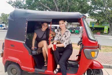Trincomalee: Tuk-Tuk city tour with a guide