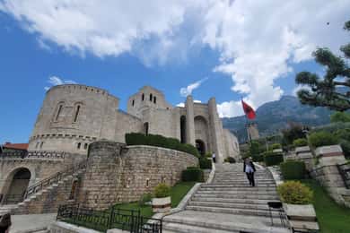 Da Tirana: Tour di un giorno a Kruja