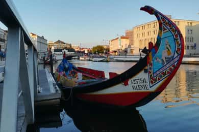 Lisboa: One-way to Porto, stops in Obidos, Nazare and Aveiro