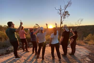Perth: Serpentine Valley Sunset & Sparkling Soiree Hike