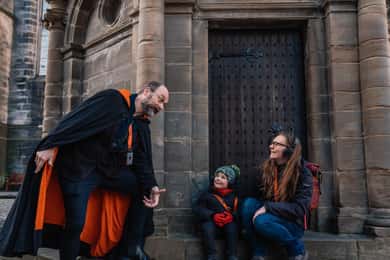 Edinburgh: Kids Multi-Sensory Underground Small-Group Tour