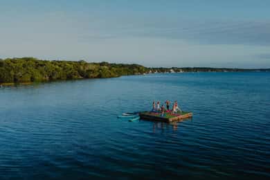 Bacalar: yogales & ontbijt bij de Laguna de los 7 Colores (het meer met zeven kleuren)