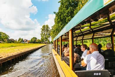 Amsterdam: Giethoorn Day Trip, Boat Tour, and Walking Tour