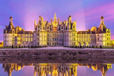 Paris VIP: Loire Valley Chauffeur Driven Full Day Tour 12hrs