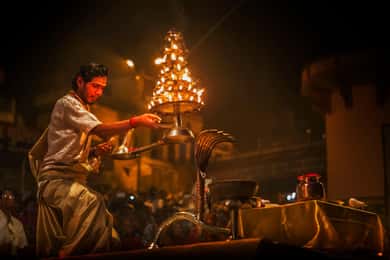 De Varanasi: Varanasi e Sarnath: excursão de 1 dia com guia de turismo