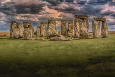 Von London zum Kreuzfahrtterminal Southampton über Stonehenge