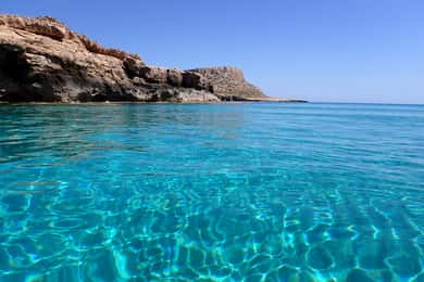 3 timmars guidad kajaktur till Cape Greco Sea Caves