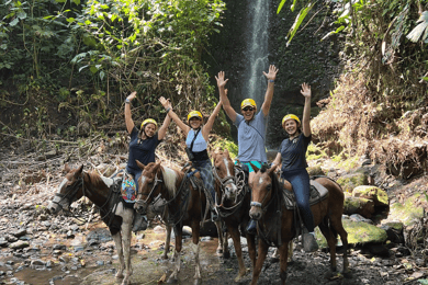 La Fortuna: Ridning på Arenal River
