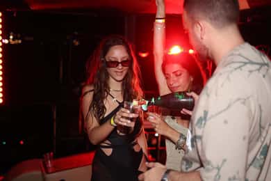Río de Janeiro: Experiencia inolvidable en una fiesta en barco