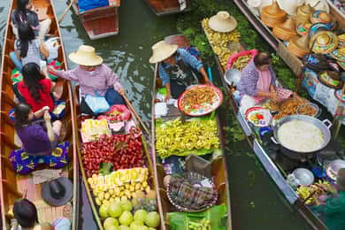 Bangkok: Mercato ferroviario e mercato galleggiante con giro in barca