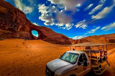 Monument Valley 4x4 Navajo Guided Tour