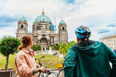 Berlin - sevärdheter och höjdpunkter Cykeltur med sevärdheter och höjdpunkter med en lokal guide