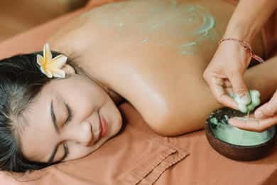 Bali: Jimbaran Bay Romantic Spa and Seafood Sunset Dinner