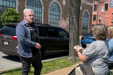 St. Louis: Food + History Tour of STL Past + Present