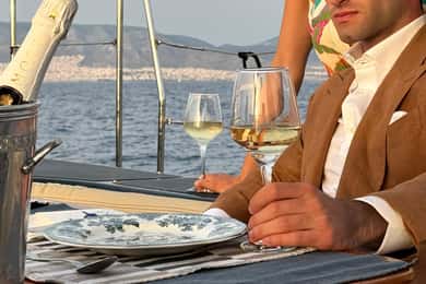 Sailing & gastronomy experience across the Athenian Riviera