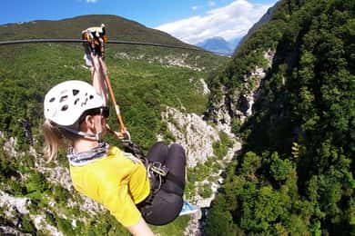 Bovec: Canyon Učja - Der längste Zipline-Park in Europa