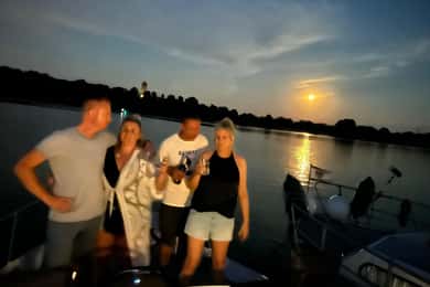 Sundowner, 2-stündige Bootstour zum Sonnenuntergang mit Skipper.