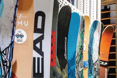 Mammoth: Aluguer de esqui de 2 dias com entrega