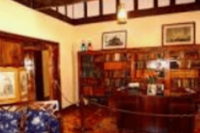 Nairobi City Tour and Night Life