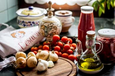 Pesaro: Pasta & Tiramisu Cooking Class at a Local's Home