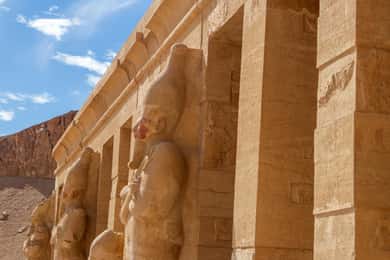 Luxor: Private Tour to Valley of Kings & Hatshepsut Temple.