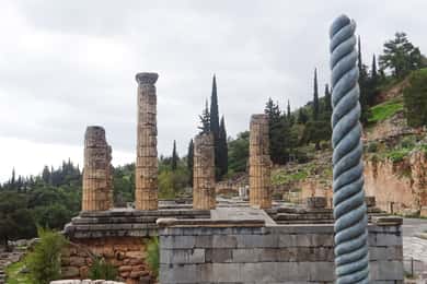 Excursão de 2 dias a Delfos a partir de Atenas com pernoita em hotel de 4 estrelas