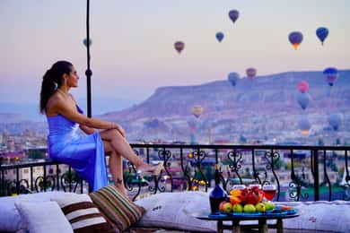 Capadócia: Terraço para fotografar com vista para o voo de balão