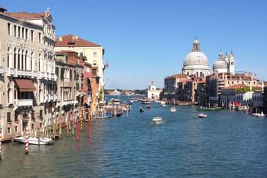 Venice: A short walk & the Ca' Rezzonico Museum in Japanese