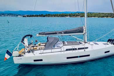 Private cruise departing from the old port of Cannes around the Lérins Islands