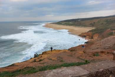Lisbon: Transfer to Porto with Obidos and Nazare