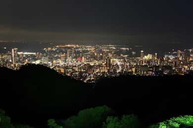 神戸：夜景と本場のレストランを楽しむナイトハイク
