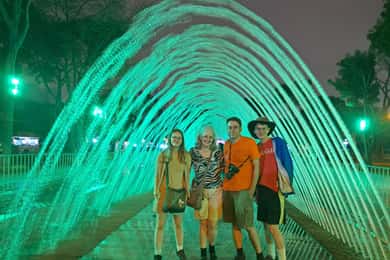 Lima: Circuito Mágico del Agua, Tour nocturno del Centro y Catacumbas