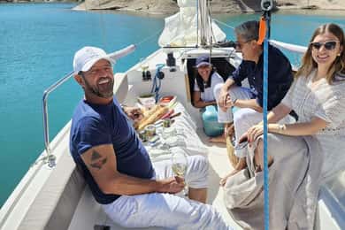 Potrerillos Lake Sailing Tour with Wine and Cheese