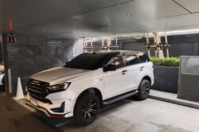 Suvarnabhumi Airport :Private Transfer from Hotel to Airport