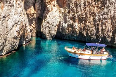 Da Leuca: Tour in barca dell'Adriatico con Grotte dello Ionio e nuoto