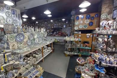 Traditions and Shopping in Coimbra Old Town Tour