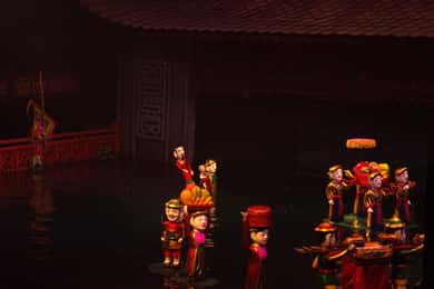 Street Food Walking Tour & Water Puppet Show