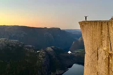 Stavanger/Sandnes: Preikestolen Guided Hidden Nature Hike