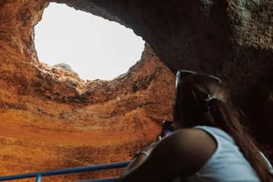 Albufeira: 2,5 uur dolfijnen kijken en grotten bezoeken