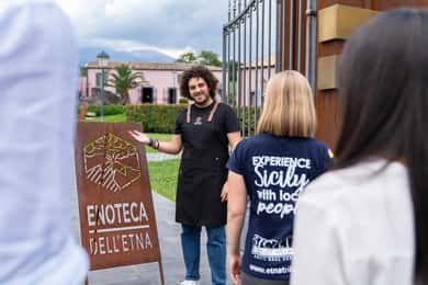 Ragalna: Cata de vinos del Etna con comida siciliana