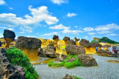 Northern Taiwan Private Adventure: Yehliu, Jiufen, & Pingxi