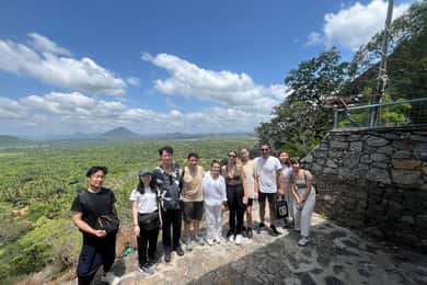 Excursão de 2 dias a partir de Kandy: Sigiriya Polannaruwa e Anuradhapura